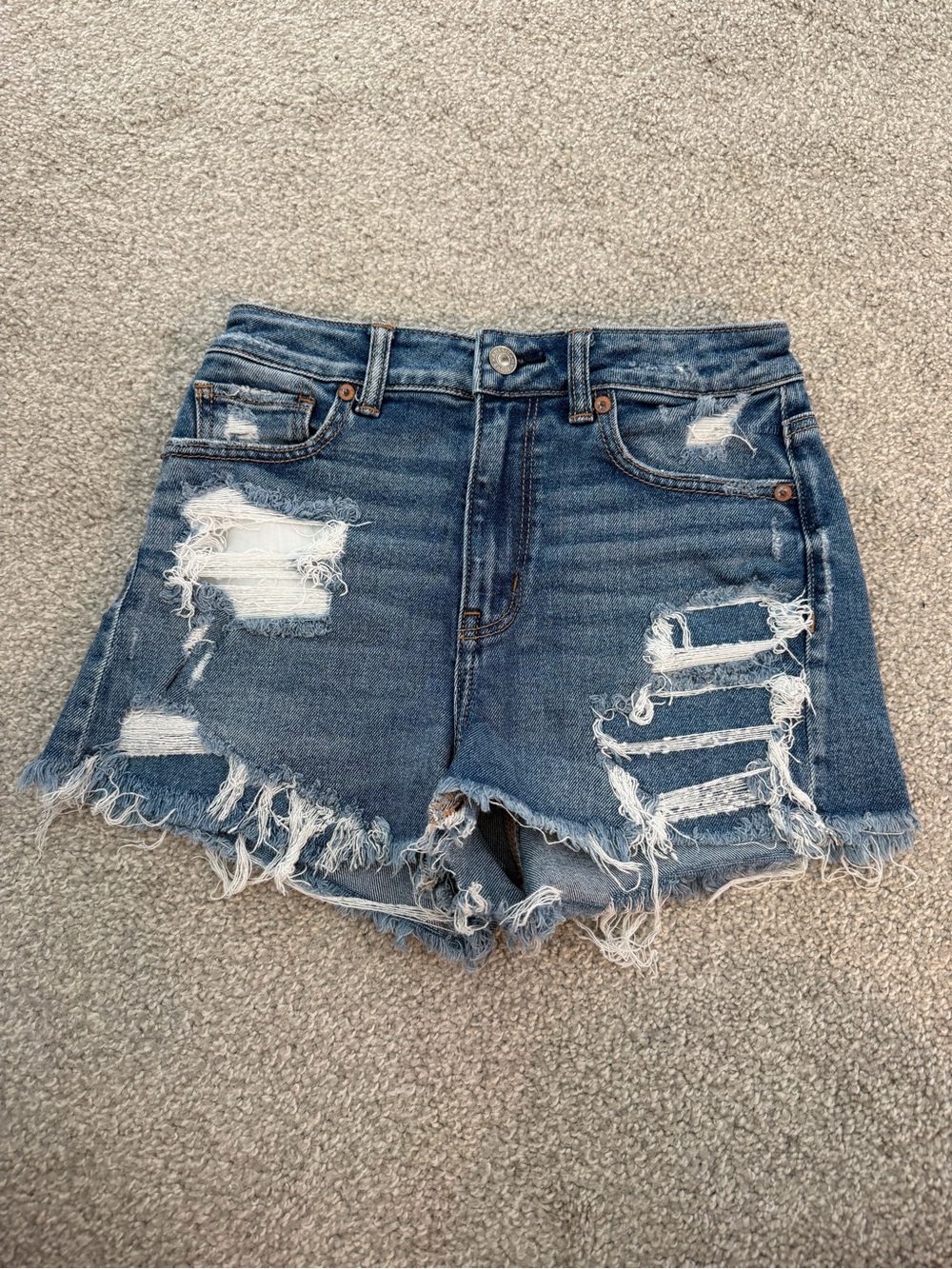 American Eagle Distressed Mom Jean Shorts Size 2